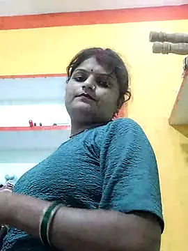 Snapshot of Hot_mirchjii chatting on September 23, 2025, 7:15 am Hot mirchjii online show from September 23, 2025, 7:15 am