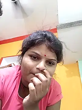 Snapshot of Hot_mirchjii chatting on September 25, 2025, 11:38 am Hot mirchjii online show from September 25, 2025, 11:38 am