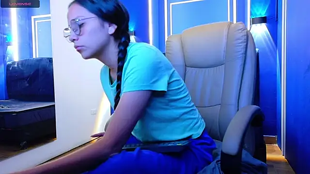 katalina07 1 online show from June 11, 2026, 8:39 pm
