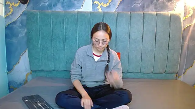 katalina07 1 online show from April 25, 2026, 4:48 pm