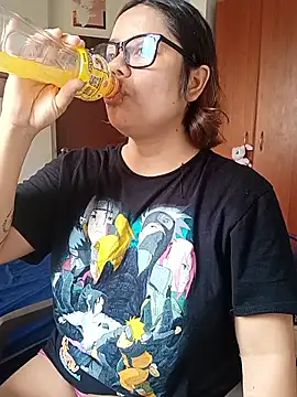 saenz eymi online show from February 8, 2026, 2:37 pm