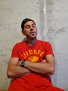 Snapshot of Alex-andru88 chatting on October 26, 2025, 6:03 am Alex-andru88 online show from October 26, 2025, 6:03 am