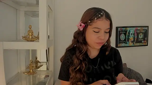 MafeStar777 online show from January 8, 2026, 5:08 pm