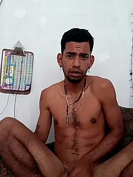 Snapshot of Negritohot2828 chatting on January 19, 2026, 1:37 pm Negritohot2828 online show from January 19, 2026, 1:37 pm