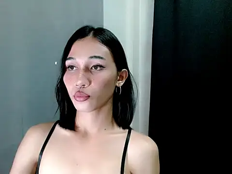 Urfucking khloe1 online show from November 27, 2025, 5:57 pm