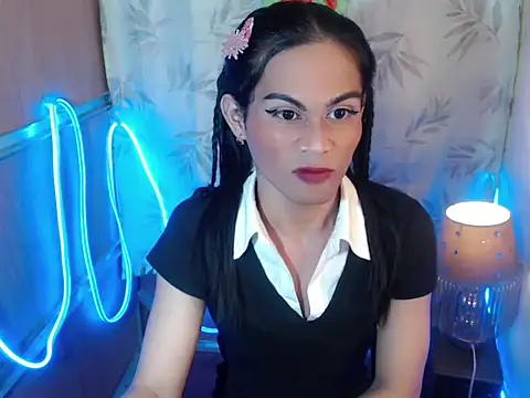 bellalot online show from February 3, 2026, 10:26 pm