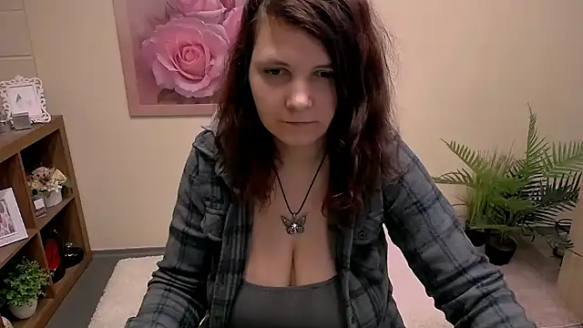 TwoBigSuns online show from March 24, 2026, 9:20 am