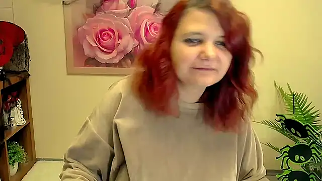 Snapshot of TwoBigSuns chatting on October 16, 2025, 7:38 am TwoBigSuns online show from October 16, 2025, 7:38 am