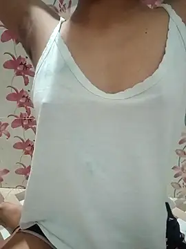 Meenaksi-singh online show from September 10, 2025, 11:26 pm