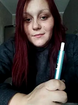 Snapshot of Alisawoods_ chatting on February 12, 2026, 1:11 pm Alisawoods online show from February 12, 2026, 1:11 pm