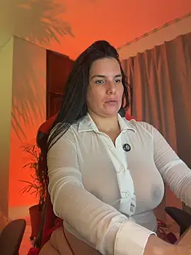 carol cruz133 online show from June 18, 2026, 11:32 pm
