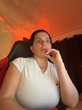carol cruz133 online show from July 25, 2026, 11:33 pm
