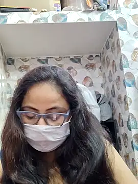 nisha 1110 online show from March 23, 2026, 2:39 pm