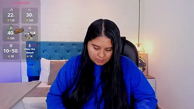Snapshot of julieta_miller01 chatting on September 28, 2025, 11:17 am julieta miller01 online show from September 28, 2025, 11:17 am