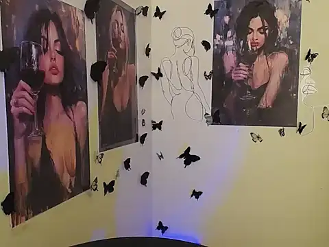 LadyAlice  online show from March 11, 2026, 7:02 am