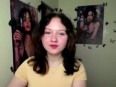 Snapshot of LadyAlice_ chatting on October 7, 2025, 6:03 am LadyAlice  online show from October 7, 2025, 6:03 am