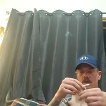 Snapshot of Tclarke93 chatting on November 12, 2025, 5:55 am Tclarke93 online show from November 12, 2025, 5:55 am