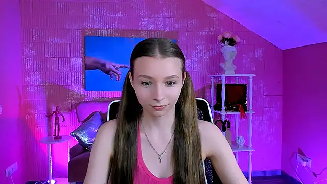 Snapshot of JulieDaniel chatting on March 13, 2026, 4:39 am JulieDaniel online show from March 13, 2026, 4:39 am