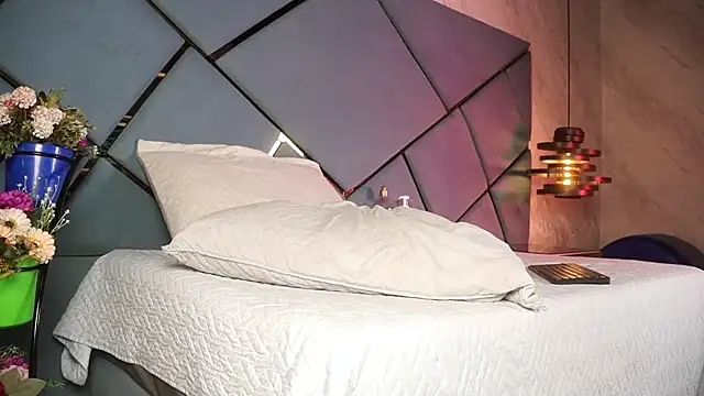 marcela rojas online show from March 31, 2026, 11:56 am