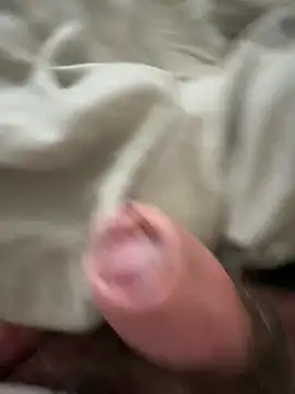 slicksdick25 online show from April 6, 2026, 2:18 pm