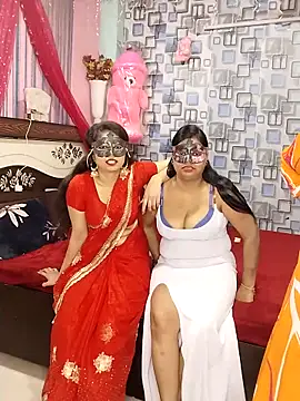 Snapshot of Sexy_anaamika chatting on February 14, 2026, 6:13 am Sexy anaamika online show from February 14, 2026, 6:13 am