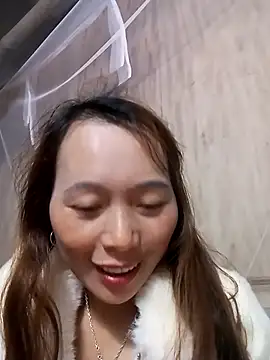 Bianly online show from November 25, 2025, 1:22 pm