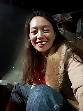 Bianly online show from November 21, 2025, 10:25 am