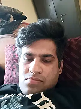 nareshrddd5 online show from October 9, 2025, 10:49 am