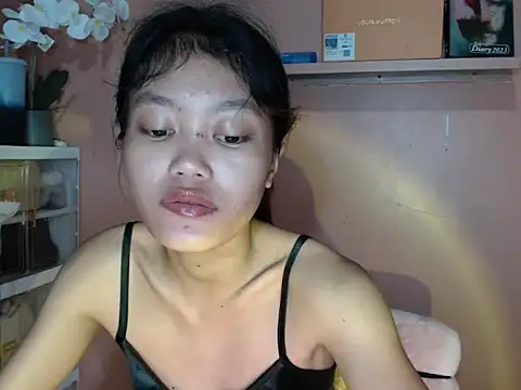 skinny gracie online show from September 22, 2025, 11:11 pm