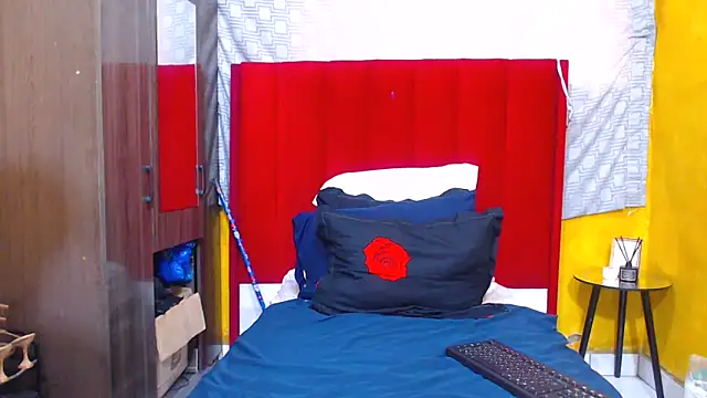 Candycrush2555 online show from February 24, 2026, 12:39 pm