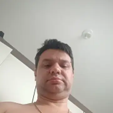 Snapshot of Crocante_Hot chatting on February 8, 2026, 4:37 pm Crocante Hot online show from February 8, 2026, 4:37 pm