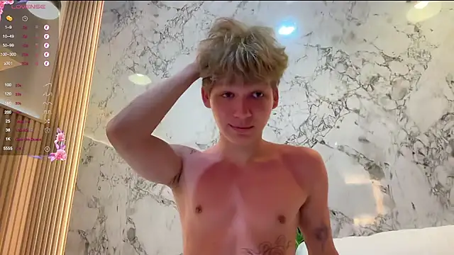 Snapshot of walter_cute chatting on February 8, 2026, 9:56 pm walter cute online show from February 8, 2026, 9:56 pm