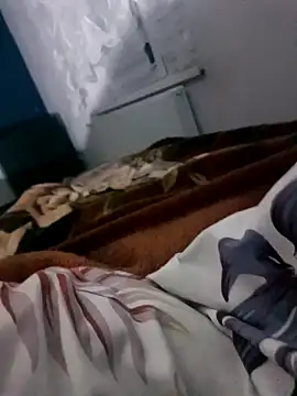 Snapshot of KissMeAss9387 chatting on November 27, 2025, 9:48 pm KissMeAss9387 online show from November 27, 2025, 9:48 pm