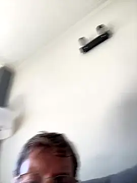 Snapshot of Jonny_Agatha chatting on September 30, 2025, 5:41 pm Jonny Agatha online show from September 30, 2025, 5:41 pm