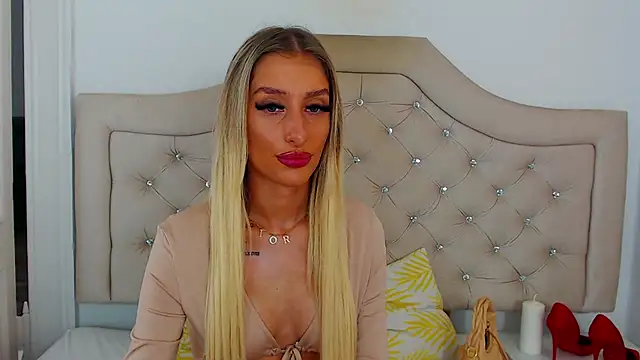 NatalieSensual online show from November 19, 2025, 11:32 am