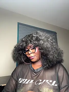 WomanNextdoor1 online show from May 21, 2026, 10:45 am