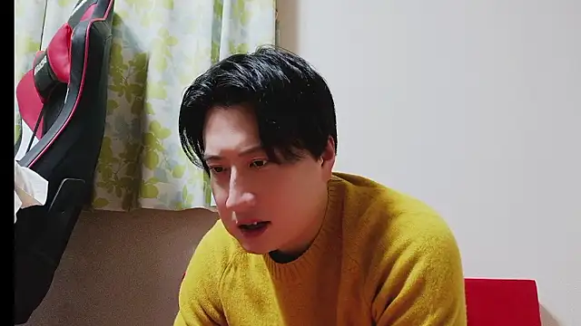 Snapshot of oyu_kun chatting on February 25, 2026, 4:23 am oyu kun online show from February 25, 2026, 4:23 am