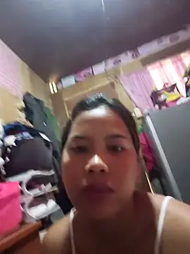 Snapshot of bella01-25-23 chatting on September 21, 2025, 6:51 am bella01-25-23 online show from September 21, 2025, 6:51 am