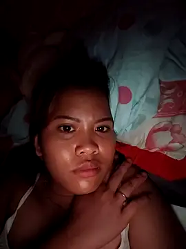 Snapshot of bella01-25-23 chatting on September 9, 2025, 12:54 am bella01-25-23 online show from September 9, 2025, 12:54 am