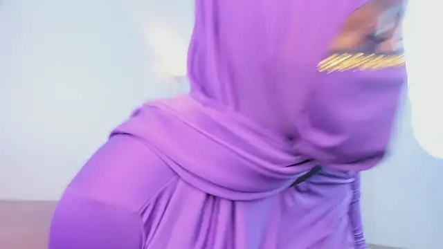 yasmin elite online show from October 28, 2025, 9:30 am