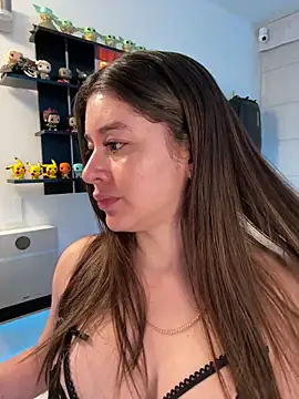 Sharon 07 online show from April 9, 2026, 11:22 pm