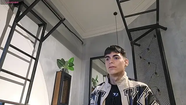 Dani mc1 online show from January 7, 2026, 11:37 am