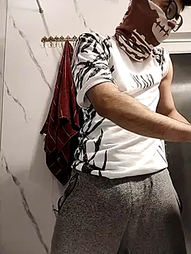 Snapshot of mrmasseur06 chatting on March 30, 2026, 6:42 pm mrmasseur06 online show from March 30, 2026, 6:42 pm