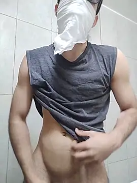 Snapshot of mrmasseur06 chatting on May 27, 2026, 8:43 am mrmasseur06 online show from May 27, 2026, 8:43 am