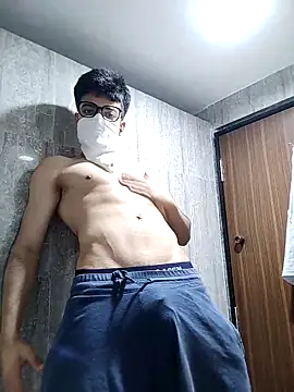 Snapshot of mrmasseur06 chatting on April 12, 2026, 8:01 pm mrmasseur06 online show from April 12, 2026, 8:01 pm