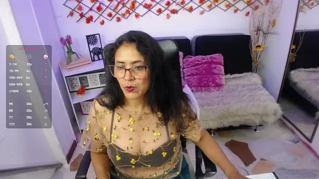 AmandaPeet online show from April 16, 2026, 9:15 pm