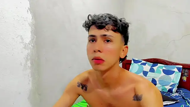 Snapshot of Damien_444 chatting on September 13, 2025, 6:46 am Damien 444 online show from September 13, 2025, 6:46 am