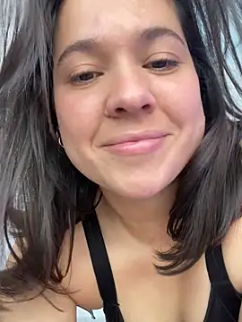 leiablack online show from September 11, 2025, 1:11 pm