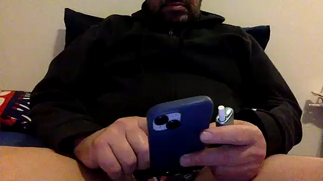 steve669 hot online show from December 16, 2025, 8:24 pm