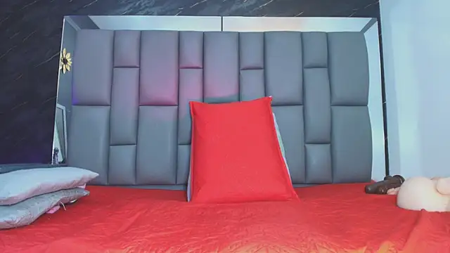 Roxana gomez online show from September 24, 2025, 3:13 am